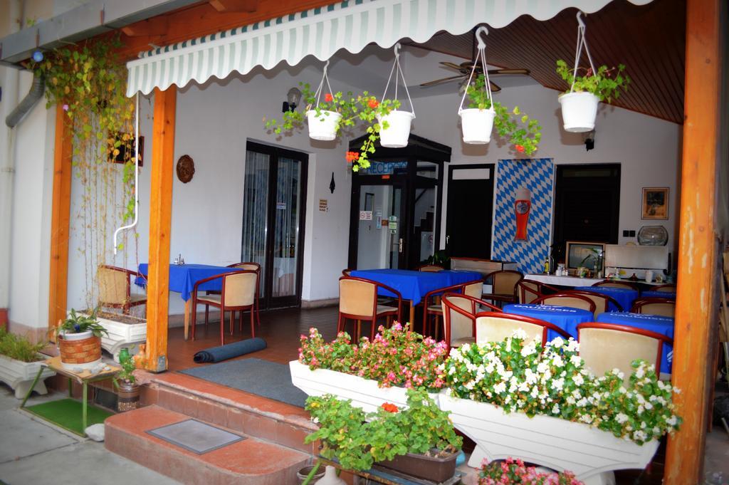 בודפשט Hotel Palota מראה חיצוני תמונה